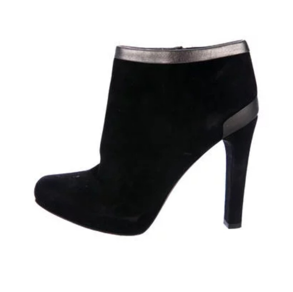 ##SOLD## Authentic Fendi ankle boots